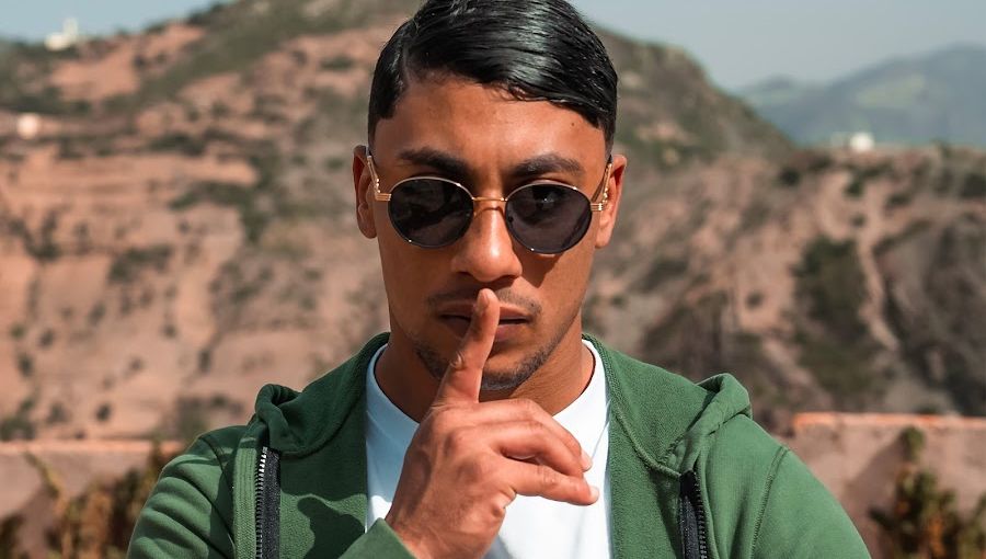 Le rappeur Maes lourdement condamné au Maroc